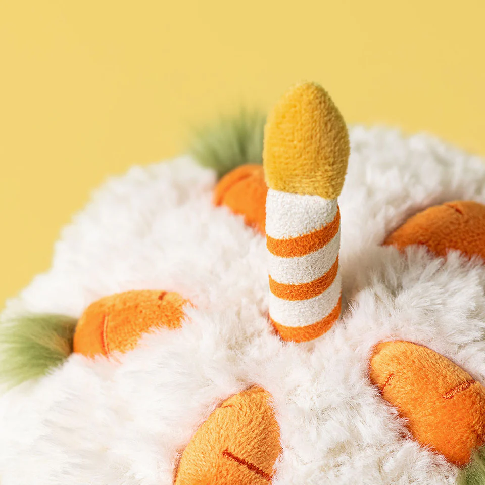 Amuseables Carrot Cake - Image 3