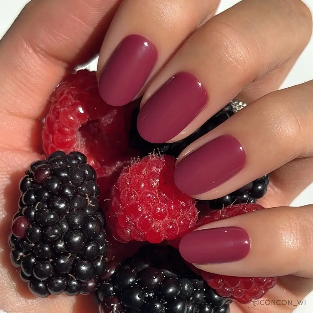 Berry Maroon Press-On Nails - Image 3
