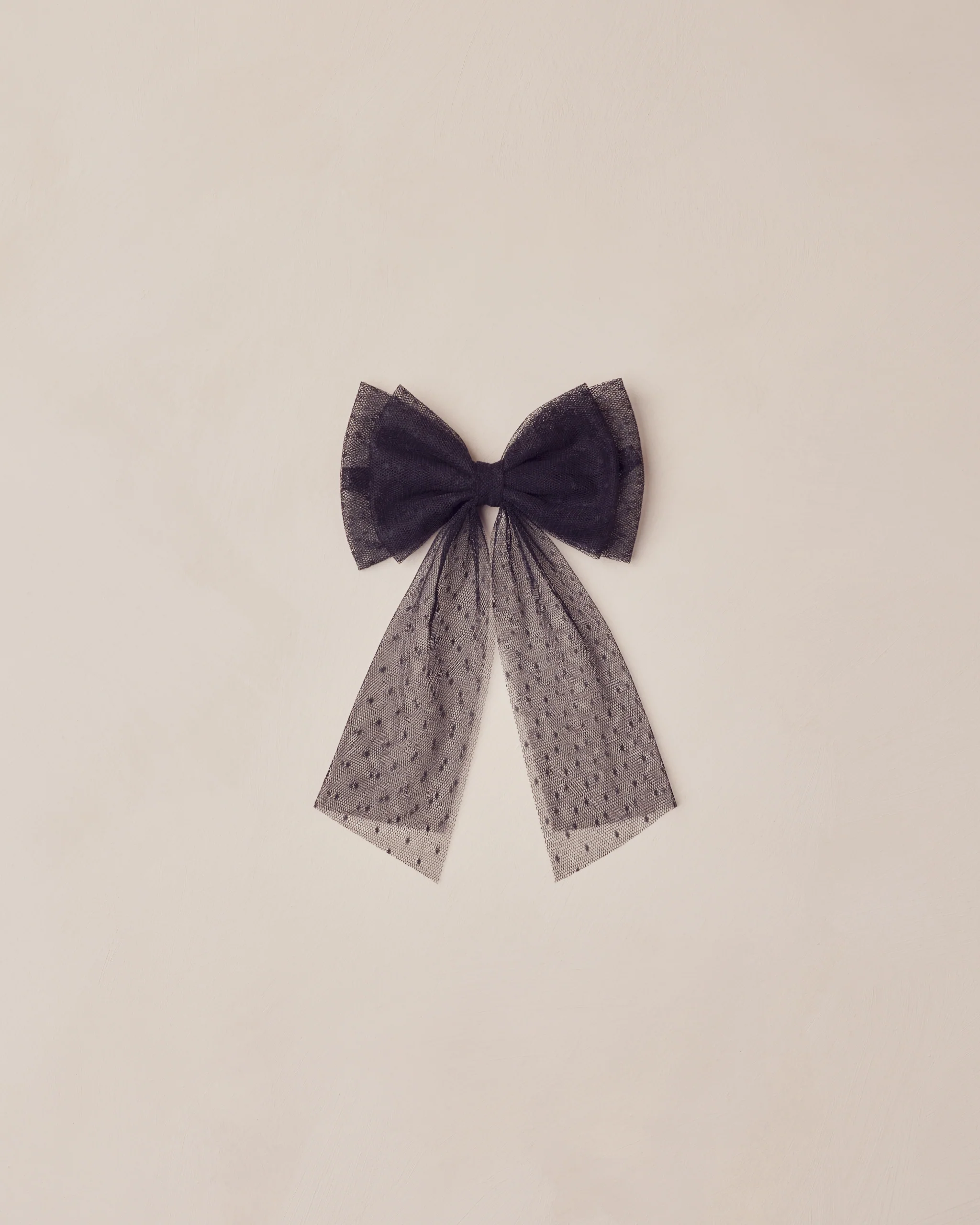 Black Alice Bow