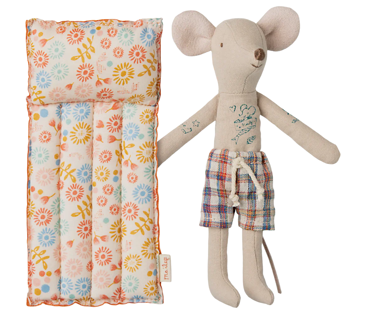 Maileg - Beach Mouse w/ Air Mattress, Dad - Flower