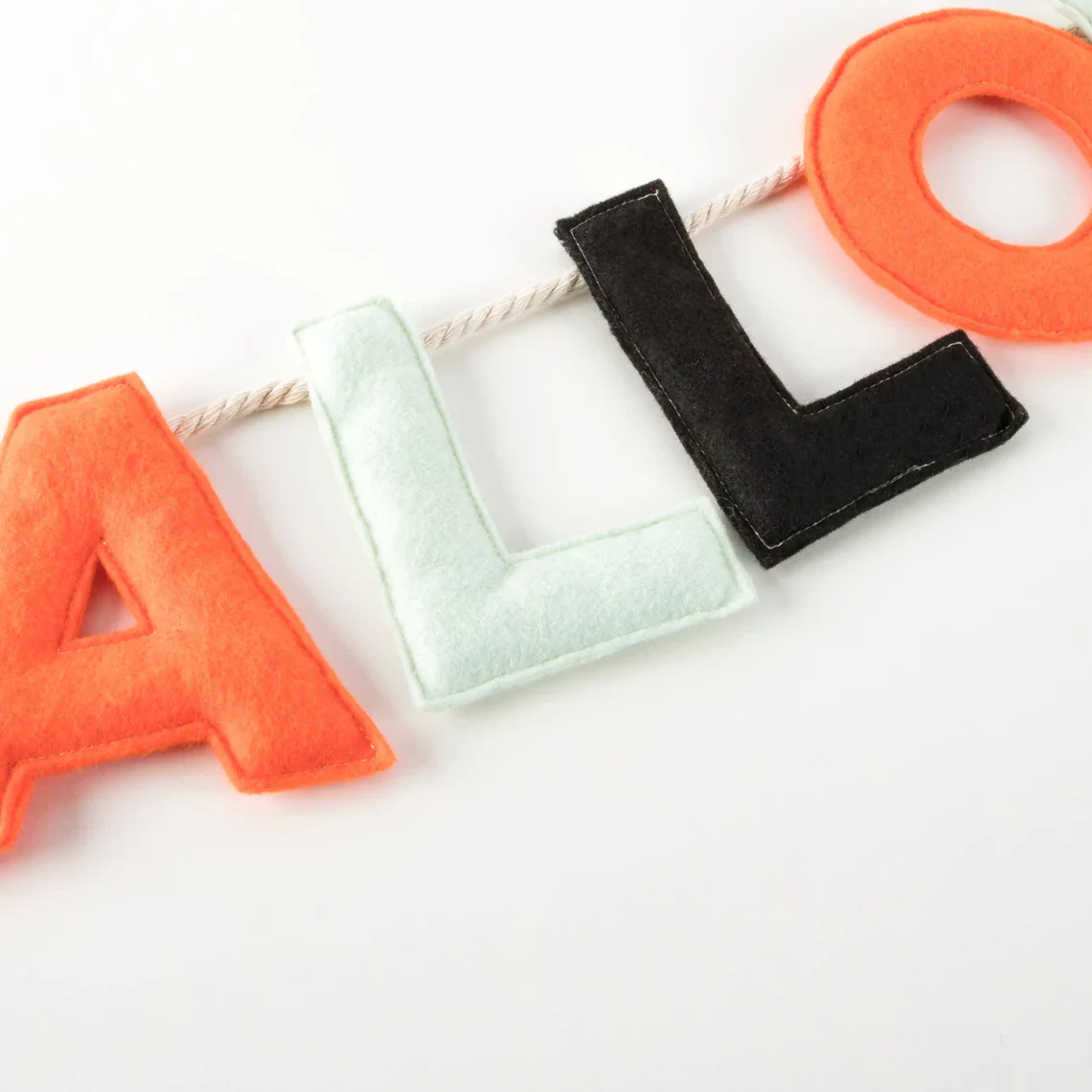 Meri Meri - Halloween Felt Garland - Image 3