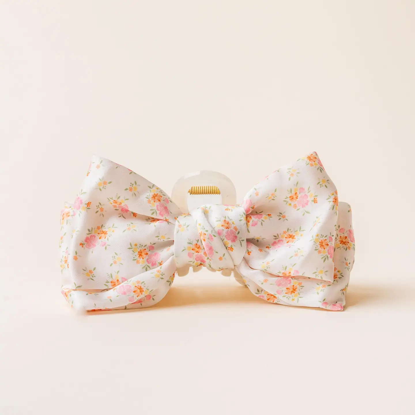 The Darling Effect - Satin Bow Claw Clip-Endless Daydream Cream