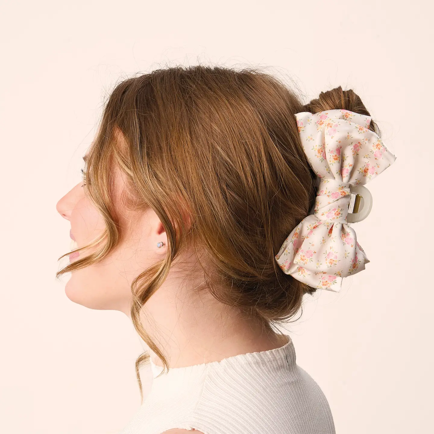 The Darling Effect - Satin Bow Claw Clip-Endless Daydream Cream - Image 2