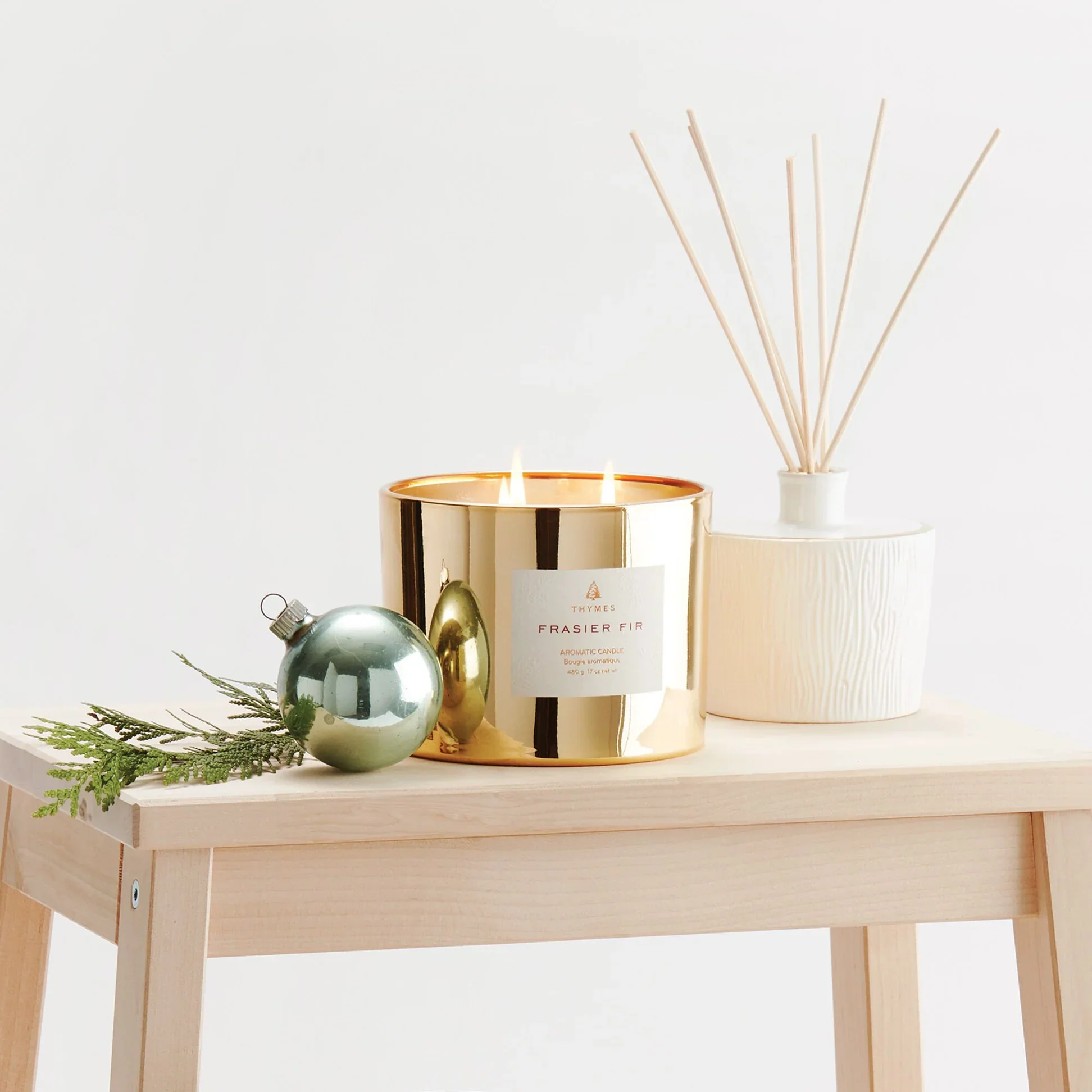 Frasier Fir Gilded Poured Candle Gold 3 Wick - Image 2